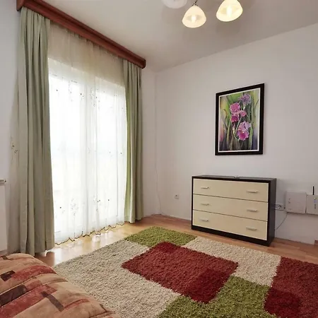 Family With Amazing Sea View Podgorica