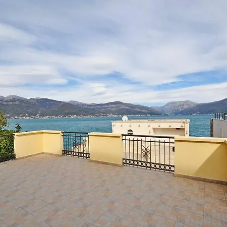 Dom wakacyjny Family With Amazing Sea View *