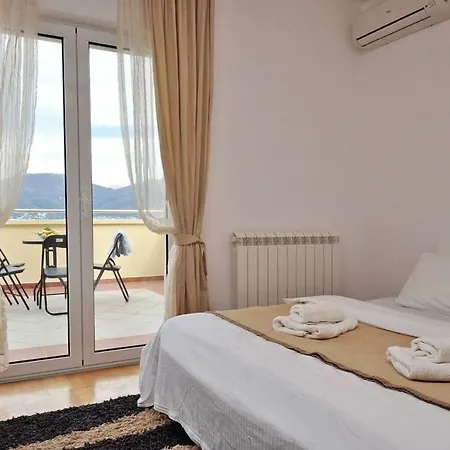 Dom wakacyjny Family With Amazing Sea View Podgorica