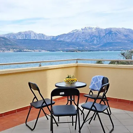 Prázdninový dům Family With Amazing Sea View Podgorica